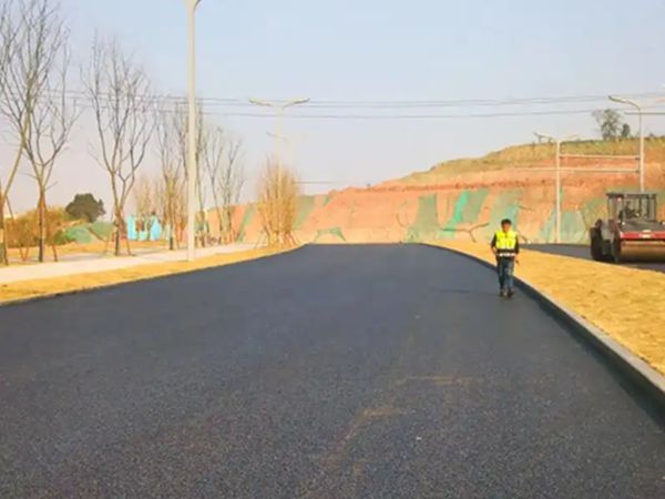 台州沥青路面施工真有那么难搞？干了20年的老师傅掏心窝子说几句